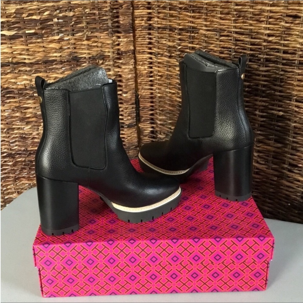 TORY BURCH NEW MILLER 100 MM LUG SOLE BOOTIE TUMBLED LEATHER PERFECT BLACK - Picture 5 of 11